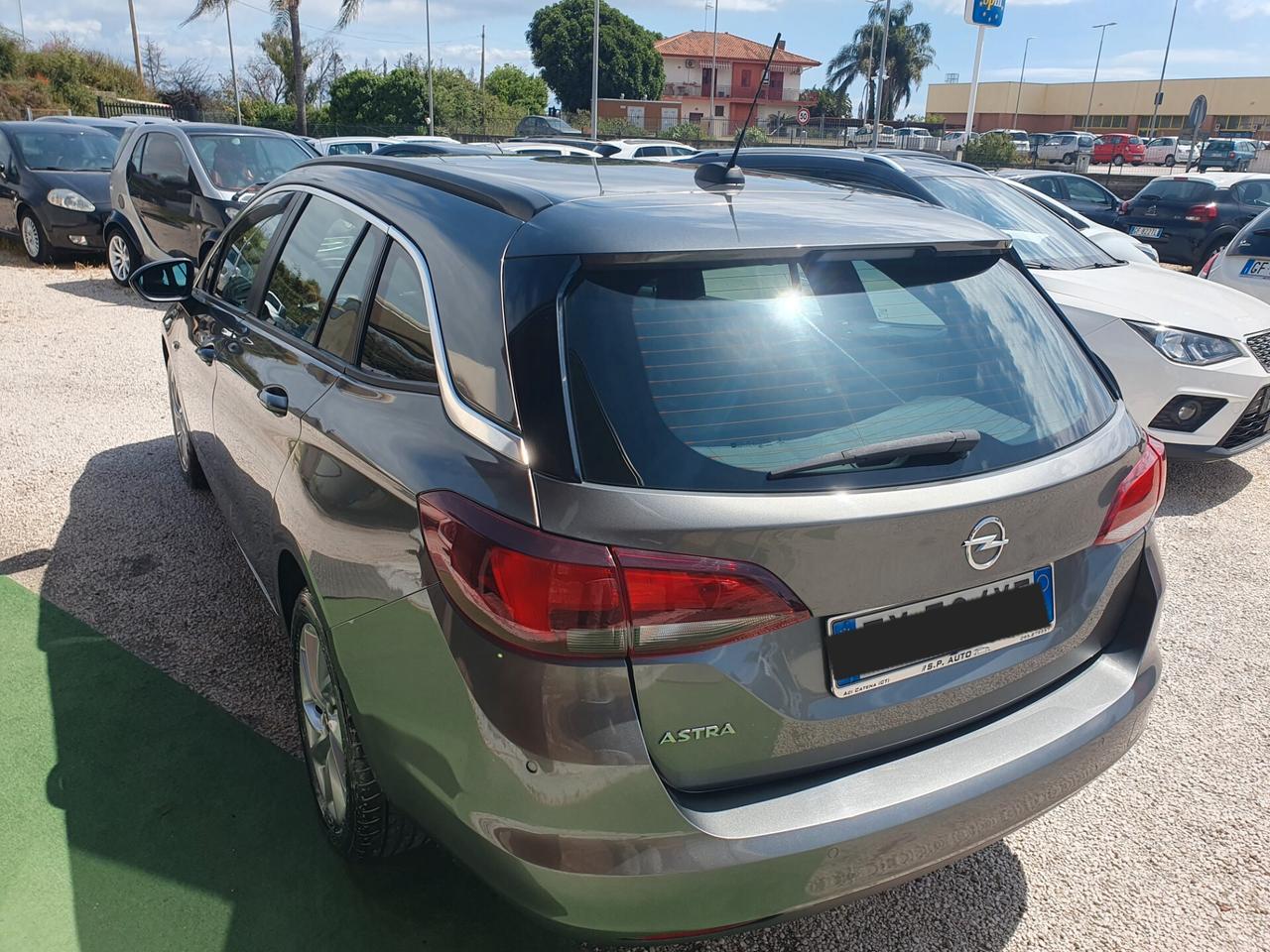 Opel Astra 1.6 CDTi 110CV Start&Stop Sports Tourer Innovation