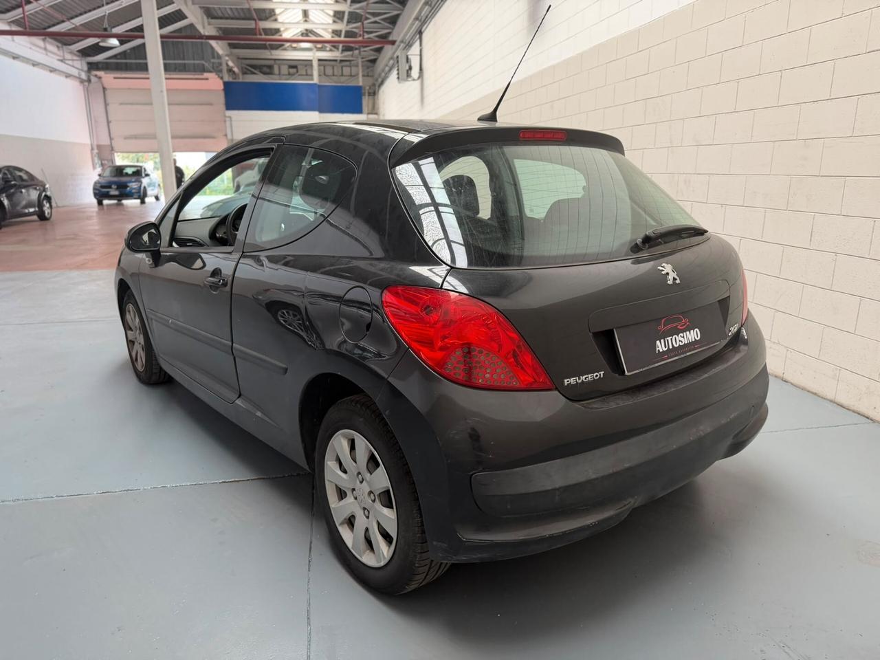 Peugeot 207 1.4 VTi 95CV 3p. XS