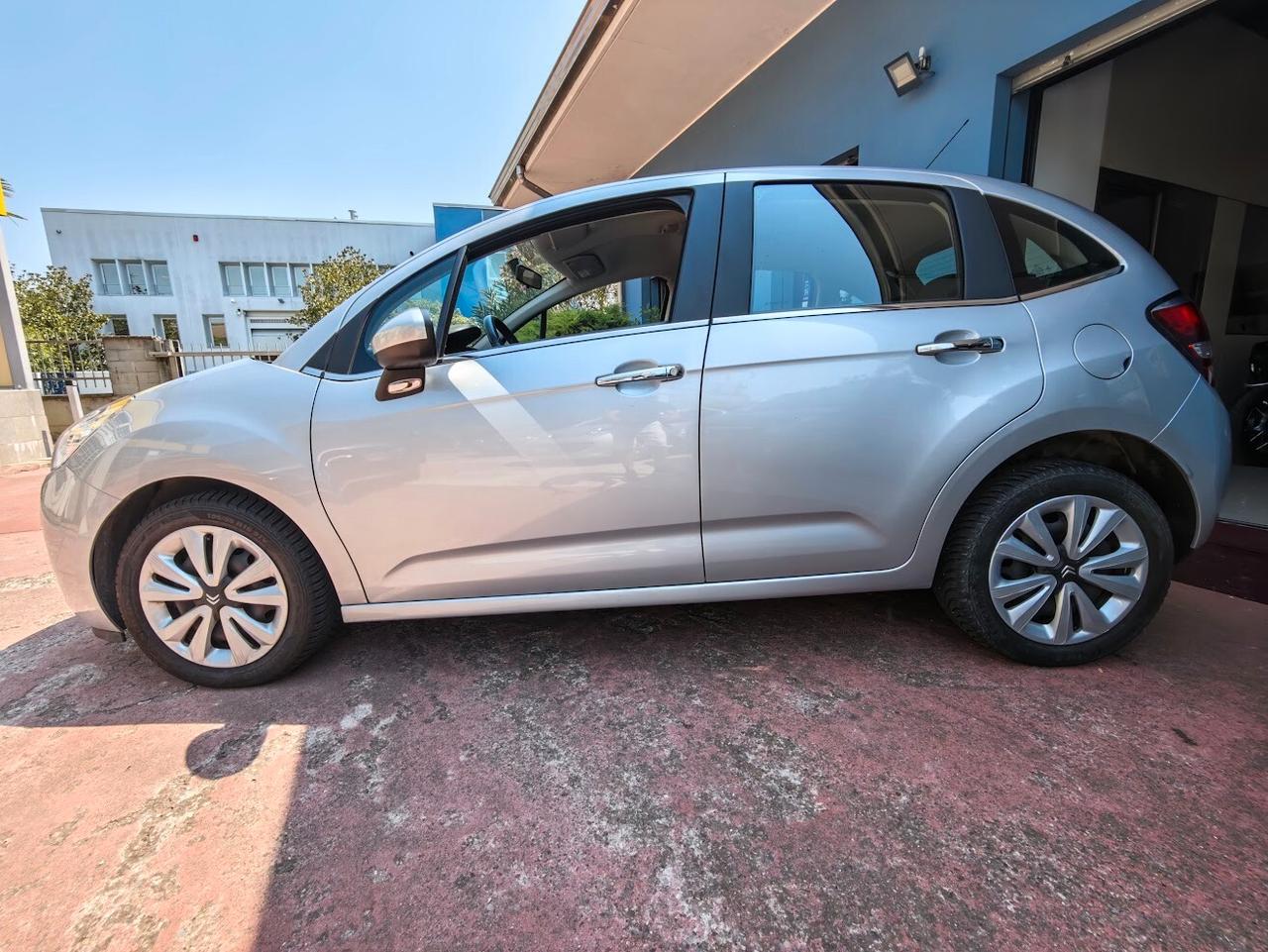 Citroen C3 ETG Exclusive AUTOMATICA CON SOLI 77MIALA KM!!!!