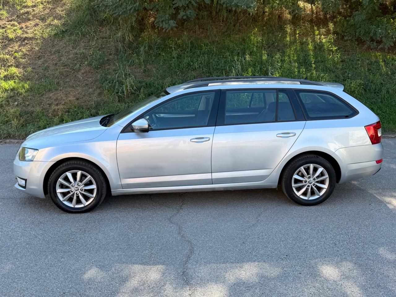 Skoda Octavia 1.6 TDI CR 105 CV Ambition