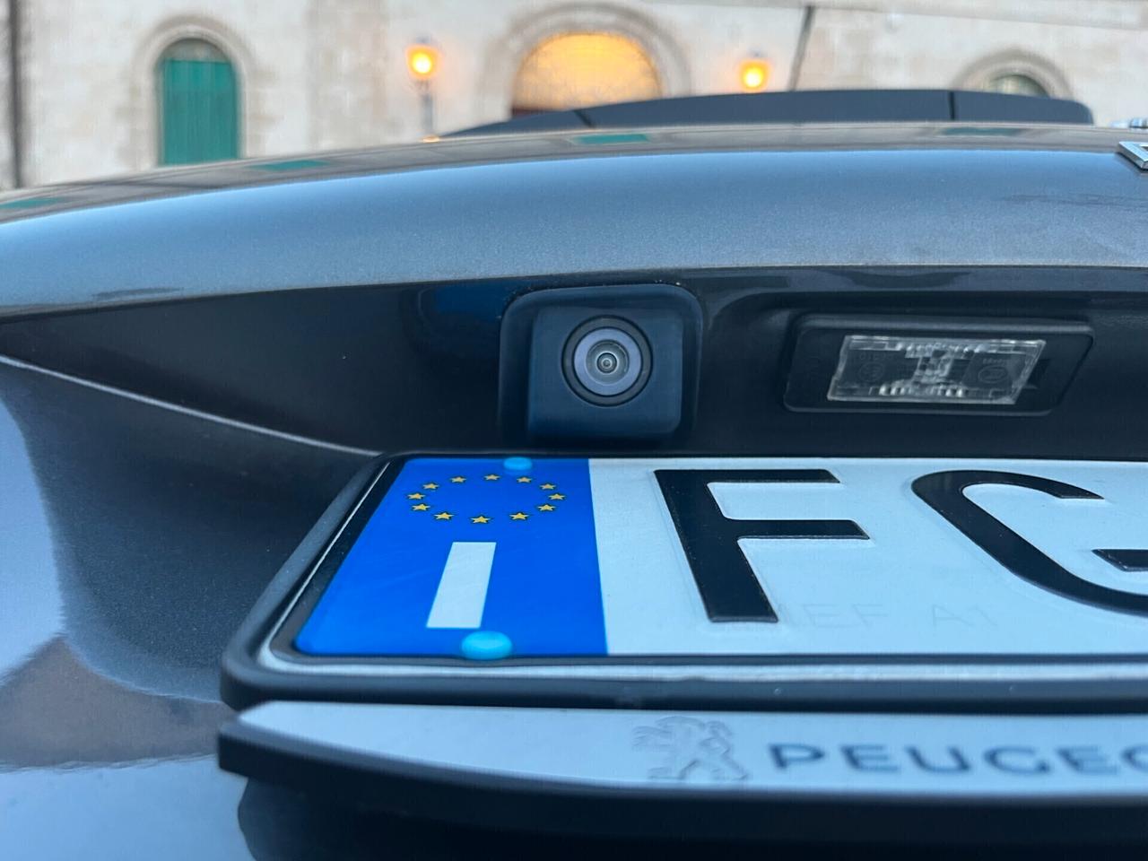 Peugeot 2008 1.5 HDi Full Optional Km 109.000