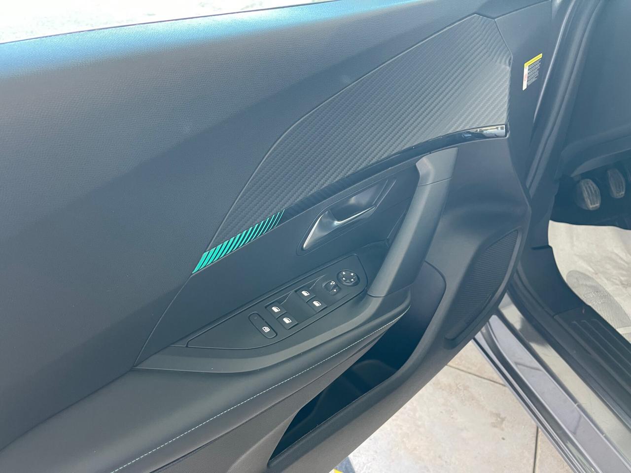 Peugeot 2008 PureTech 100 S&S Allure-NO VINCOLO DI FINANZIAMENTO