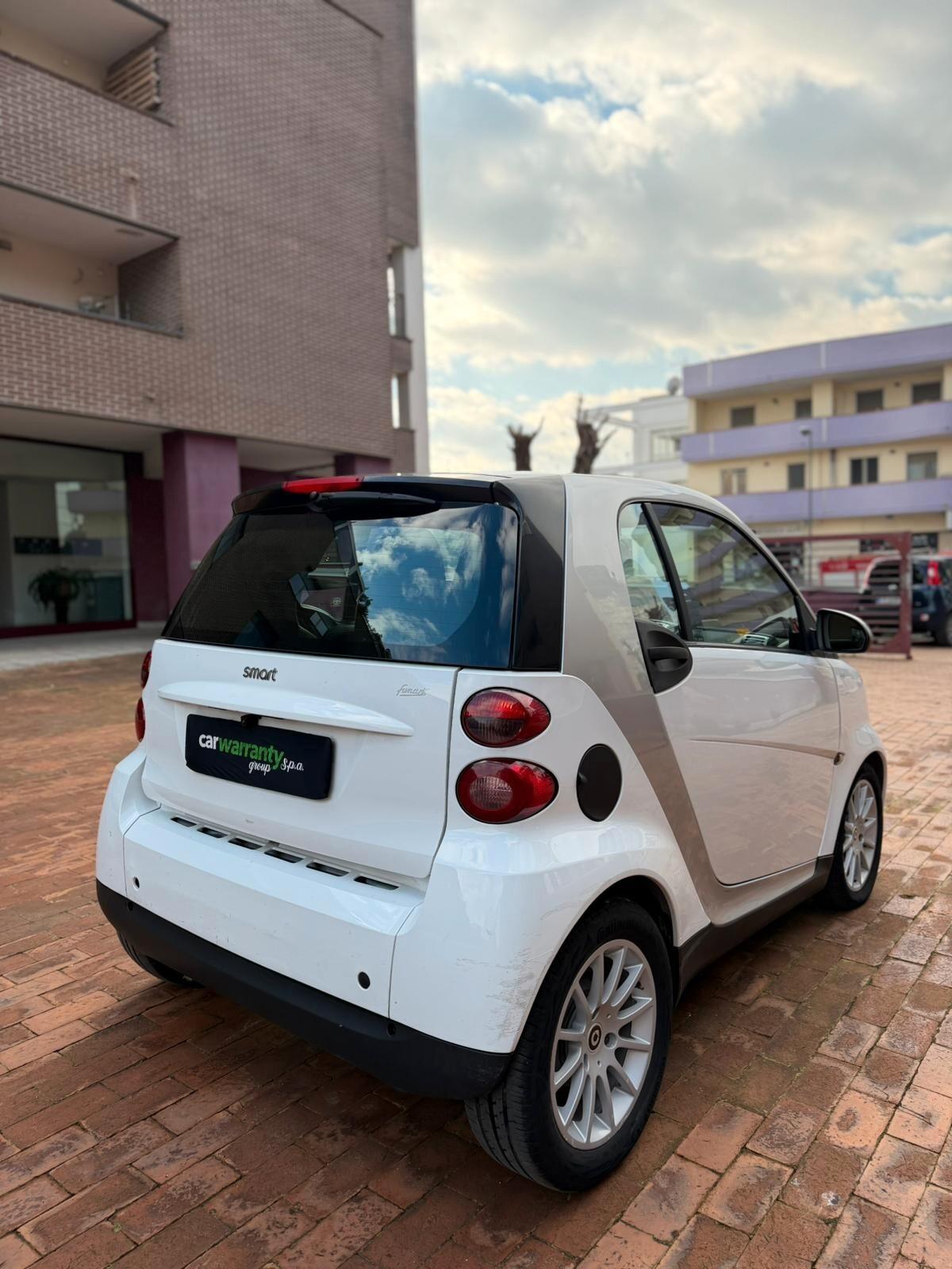 Smart ForTwo II 2007 0.8 cdi Pulse 45cv