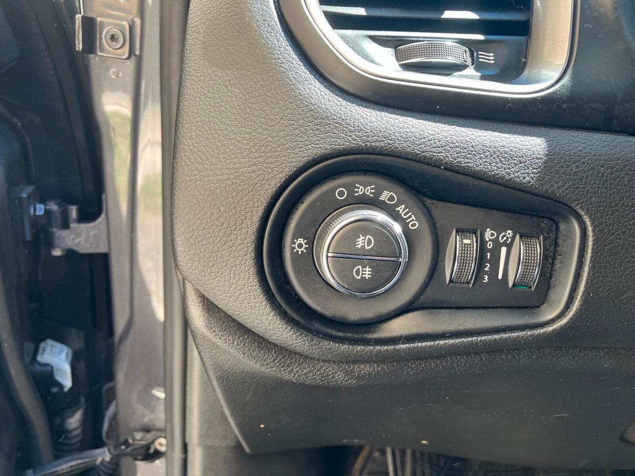 Jeep Renegade 1.5 Turbo T4 MHEV Limited