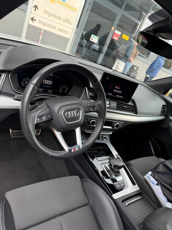 Audi Q5 Sportback 40 2.0 tdi mhev 12V S line Plus quattro s-tronic