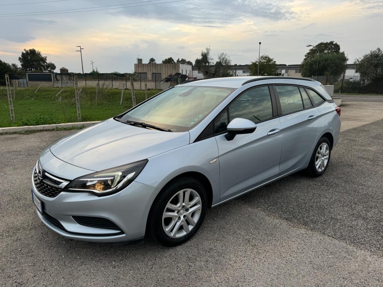 Opel Astra 1.6 CDTi 110CV Start&Stop Sports Tourer Innovation