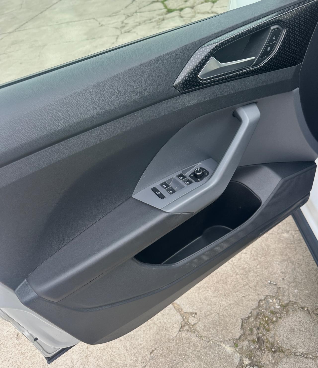 Volkswagen T-Cross 1.0 TSI 110 CV Advanced FULL 2021