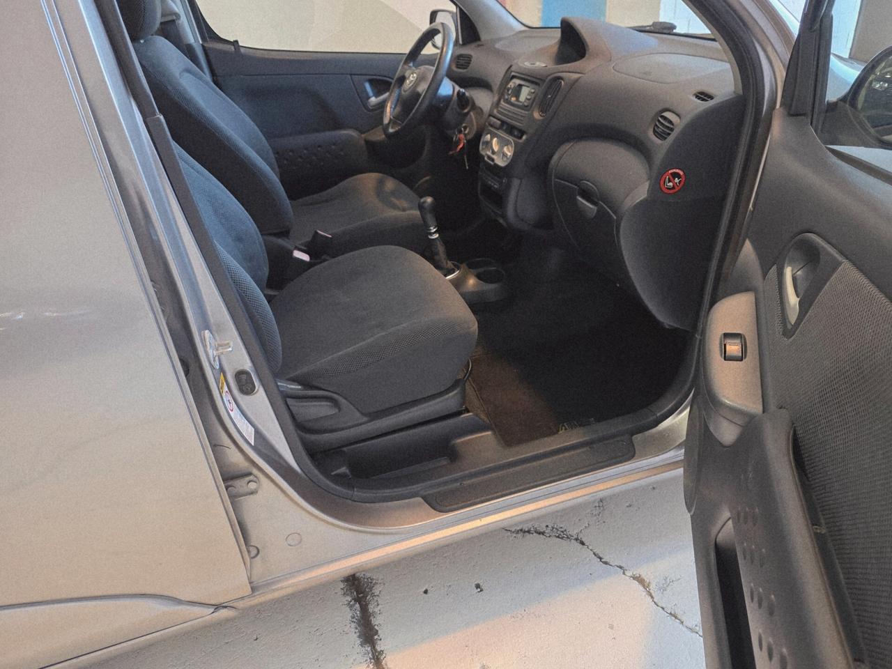 Toyota Yaris verso 1.3i 16V cat 5 porte Verso