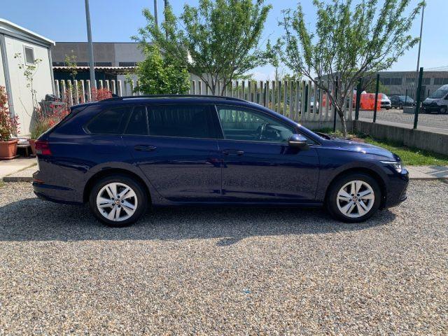 VOLKSWAGEN Golf Variant 2.0 TDI SCR DSG Life