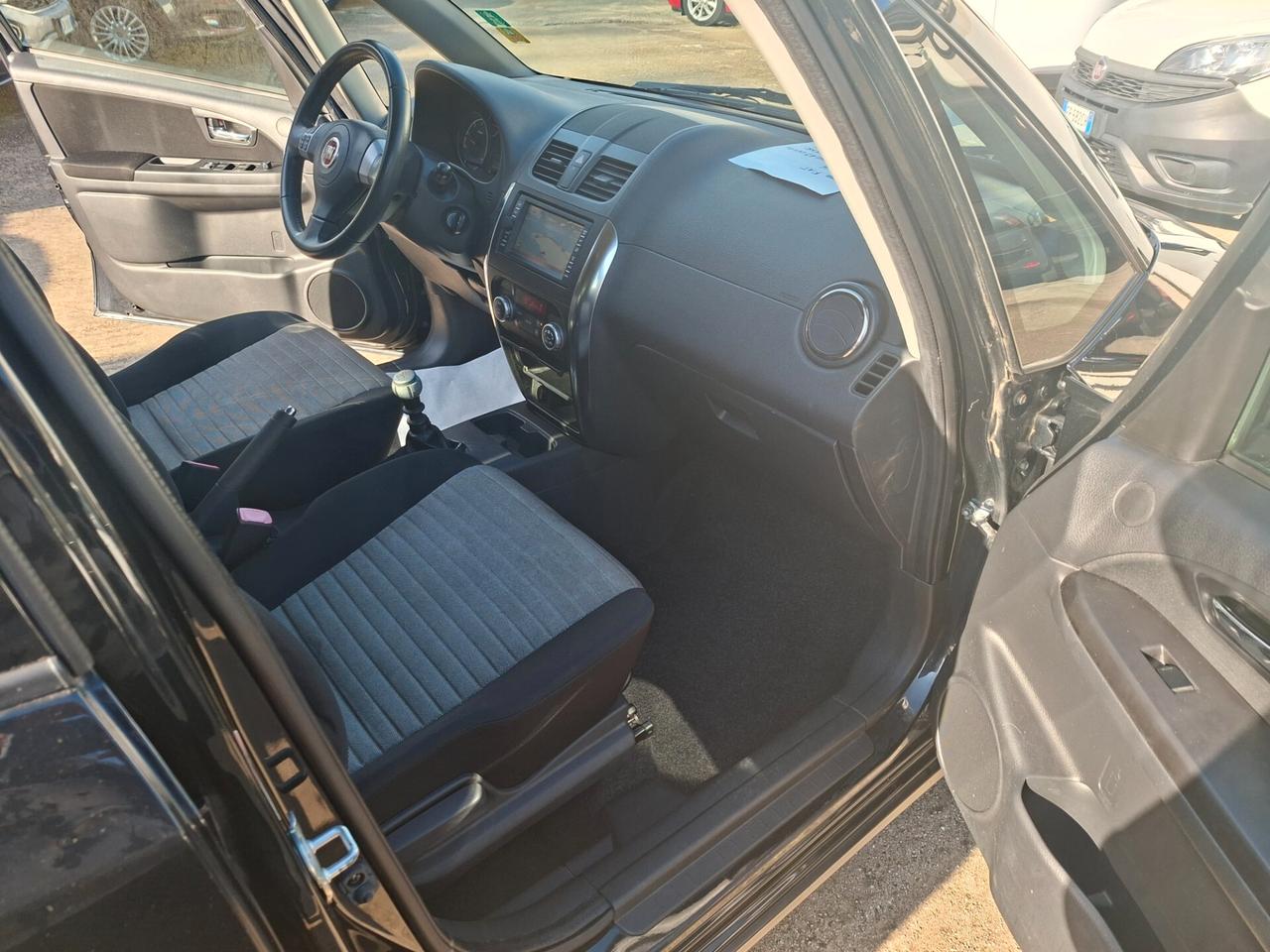 Fiat Sedici 2.0 MJT 16V DPF 4x4 Emotion