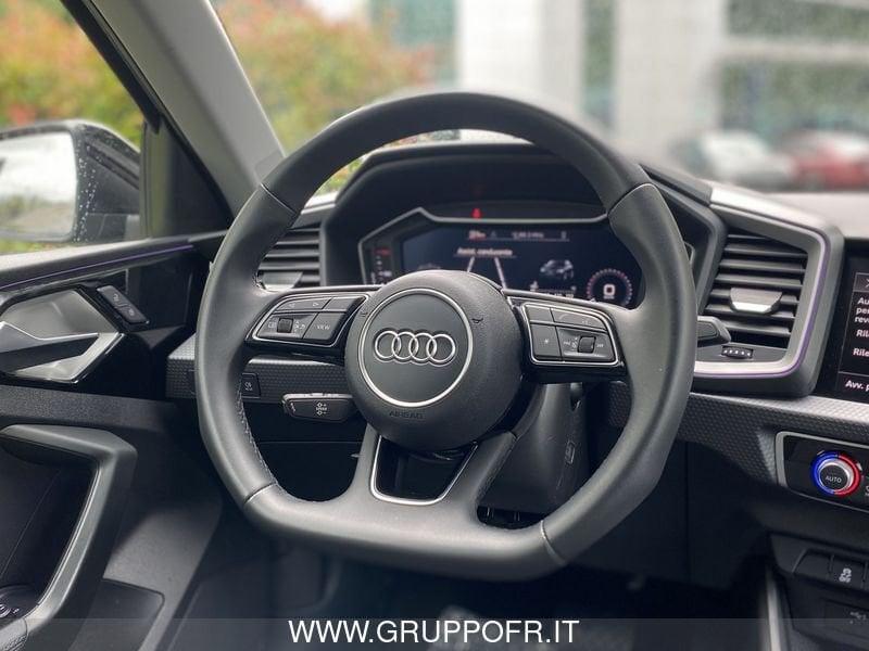 Audi A1 SPB 30 TFSI S tronic Identity Black