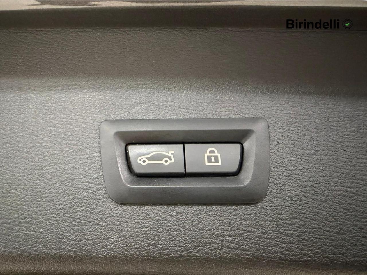 BMW X1 (F48) - X1 sDrive18d xLine
