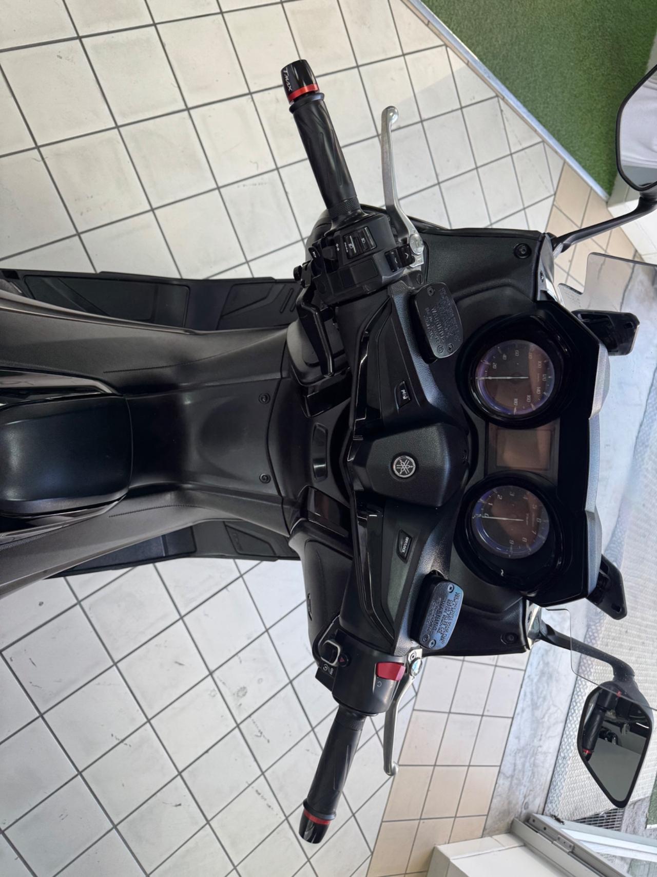 Yamaha T Max 530 Sx
