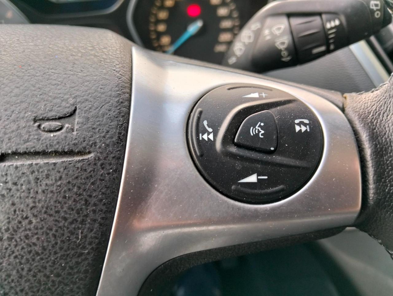 Ford C-Max 1.6 tdci Titanium 115cv dpf