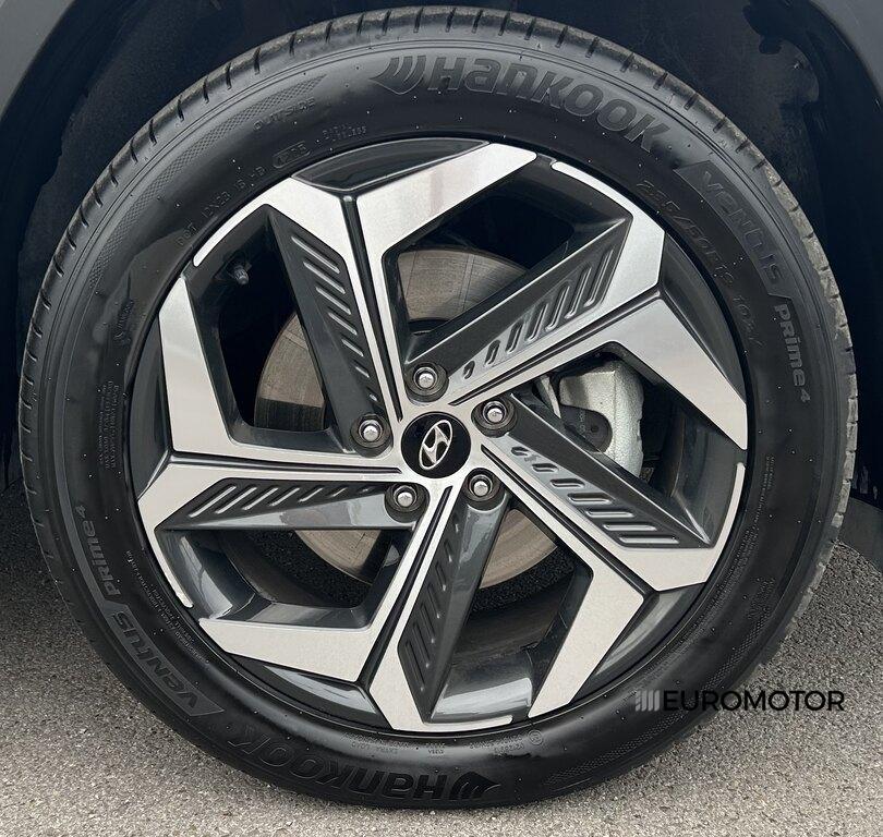 Hyundai Tucson 1.6 HEV Exellence 2WD AT