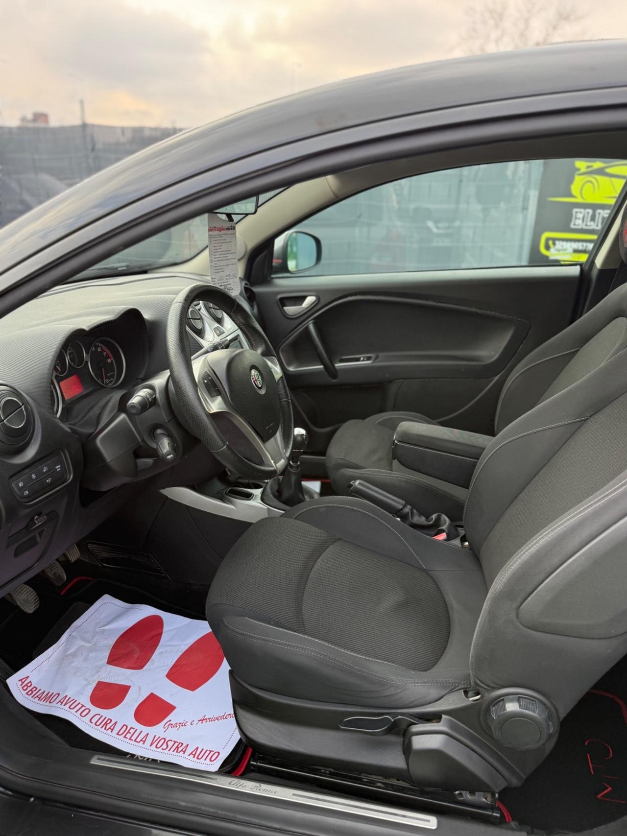 Alfa Romeo MITO 1.4 GPL 77CV DISTINCTIVE SPORT PACK