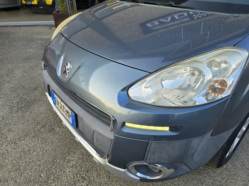 Peugeot Partner Tepee 1.6 HDi 92 CV Outdoor