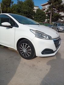 Peugeot 208 5p. GPL Active