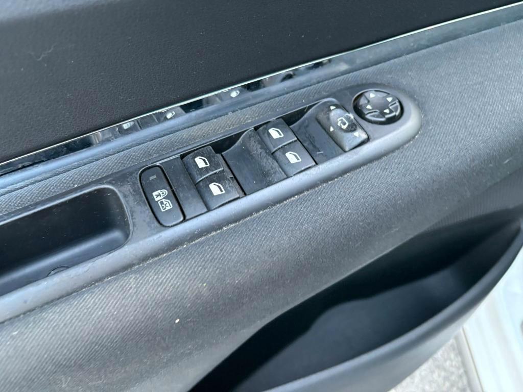 Peugeot 3008 1.6 hdi 8v Active 115cv