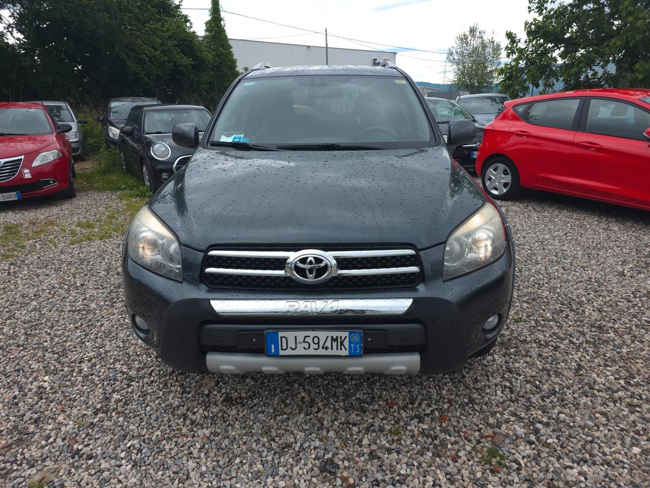 Toyota RAV 4 RAV4 2.2 D-4D 177 CV Luxury
