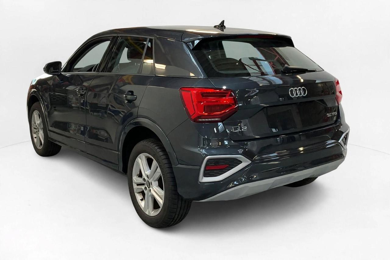 Audi Q2 30 TFSI Business Advanced