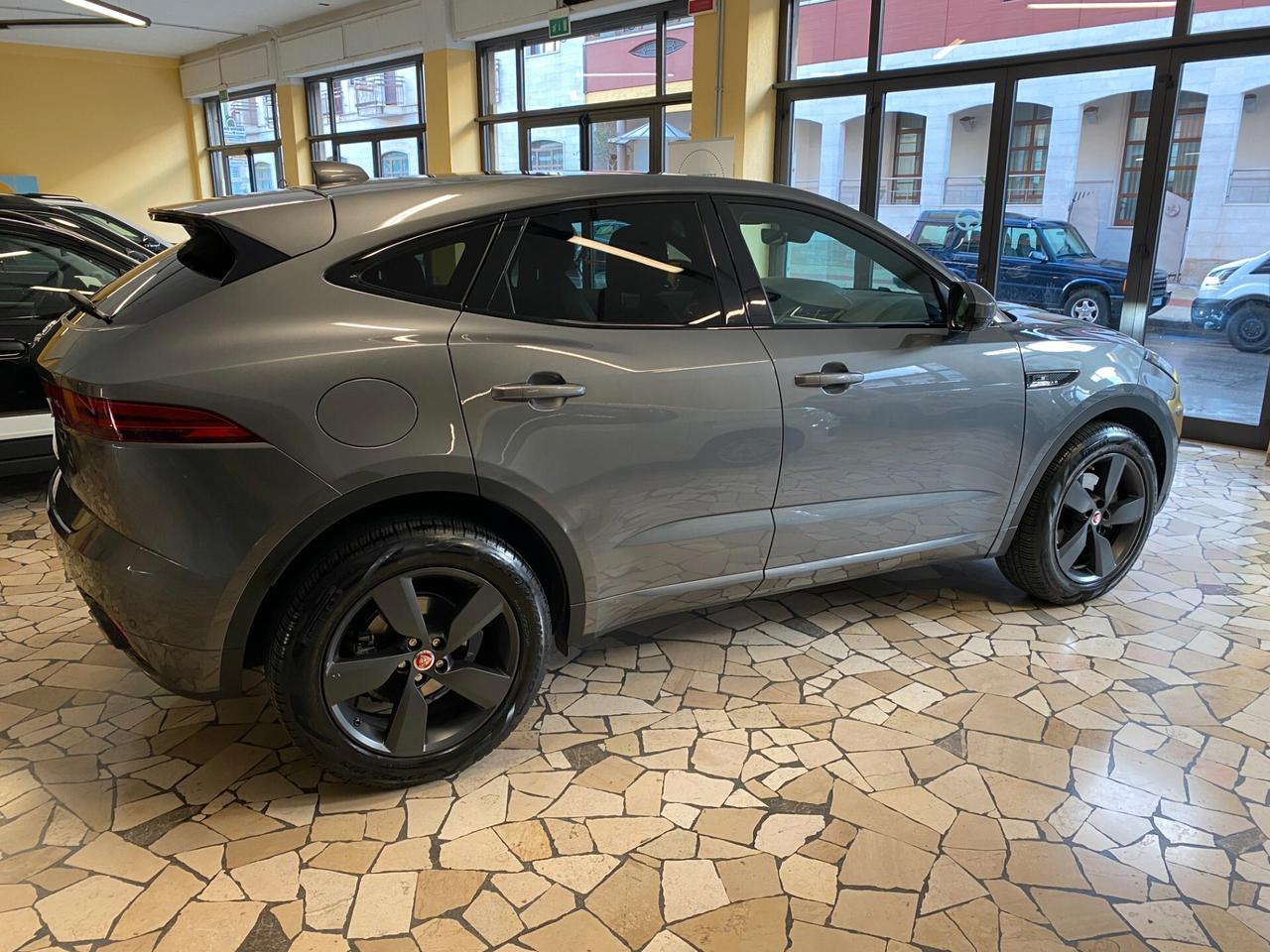Jaguar E-Pace 2.0D 150 CV AWD aut. R-Dynamic S