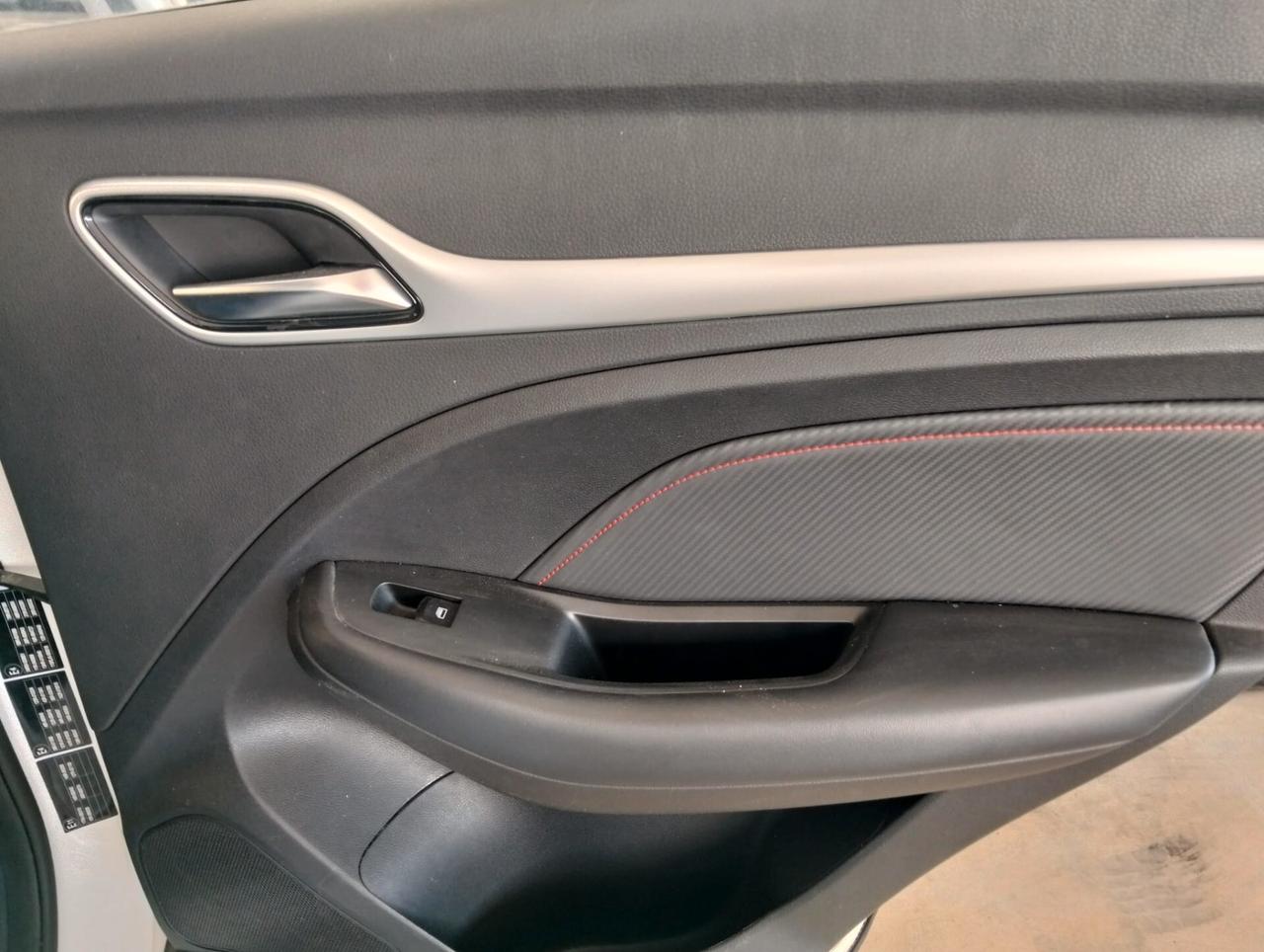 Mg ZS 1.5 VTi-tech Luxury PARI AL NUOVO - 2024