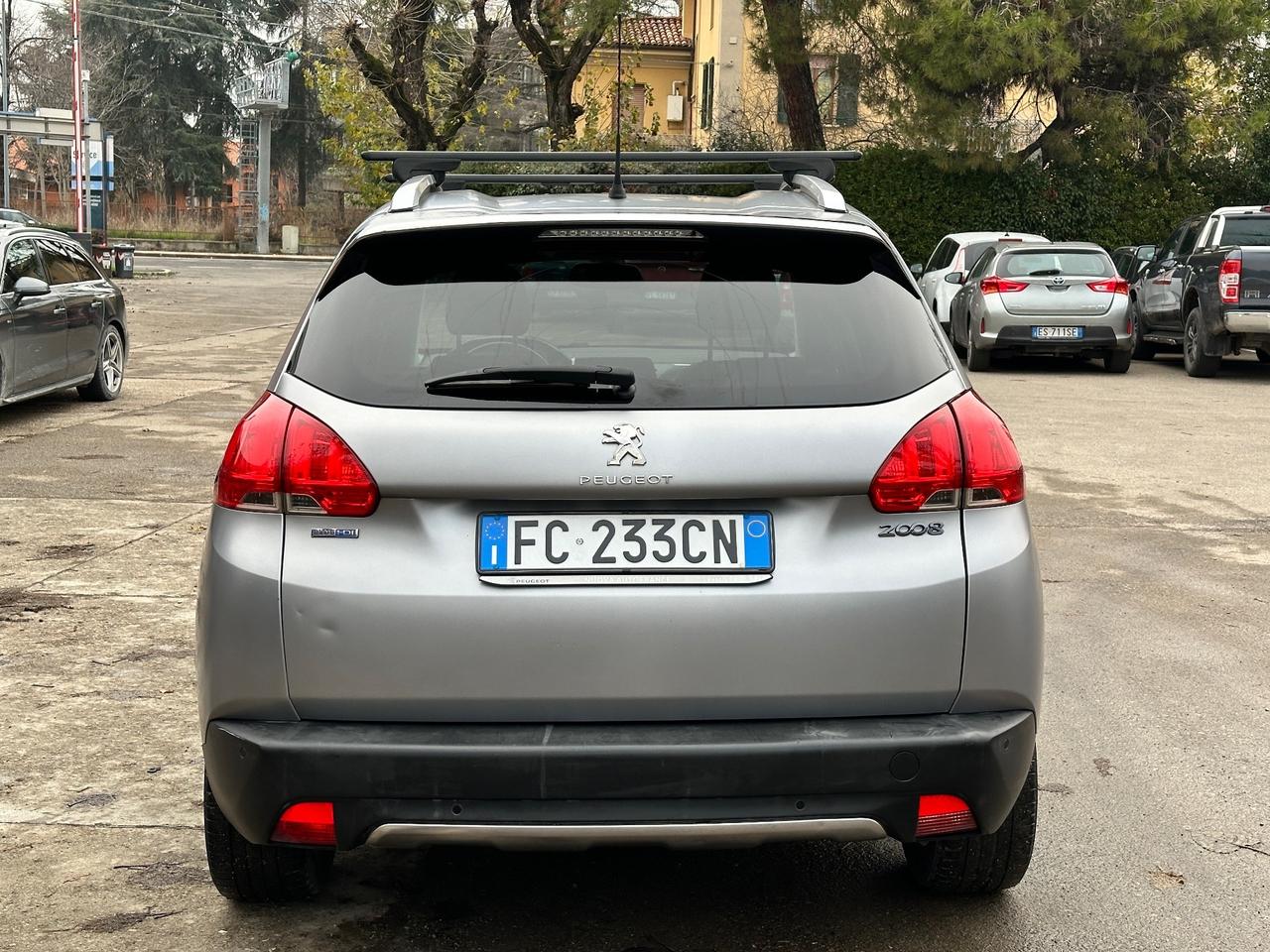 Peugeot 2008 BlueHDi 120 S&S Black Matt