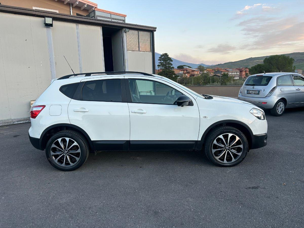 NISSAN - Qashqai - 1.5 dCi DPF n-tec TETTO TELECAERA 360°