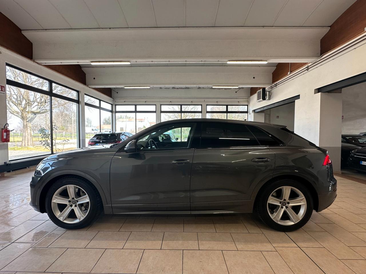 AUDI Q8 50TDI QUATTRO *TETTO*MATRIX*B&O*RADAR*PACKLUCI*CARPLAY