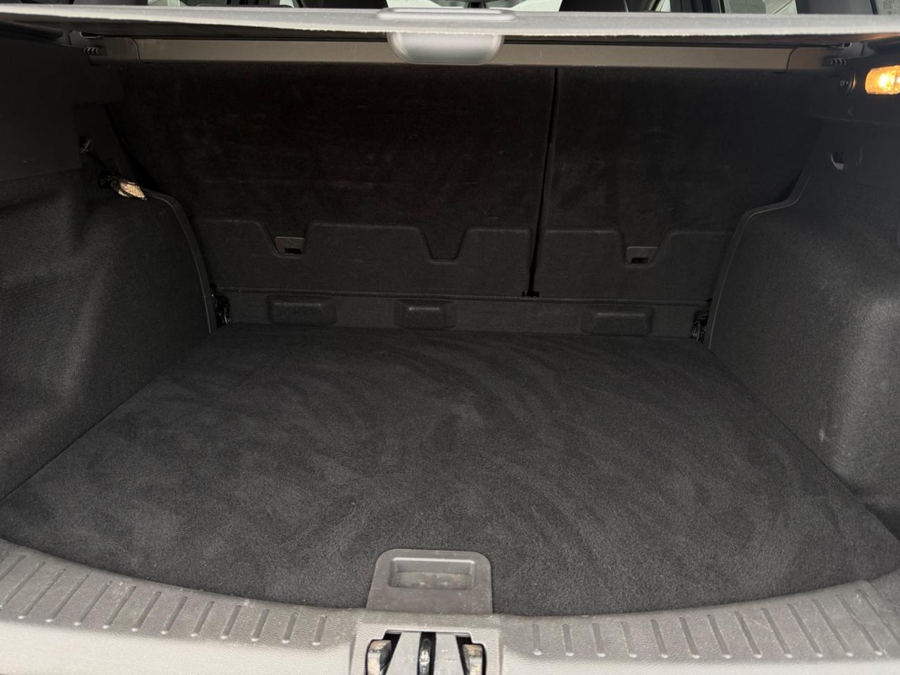 Ford Kuga 2.0 TDCI 150 CV S&S AWD Powershift ST-Line