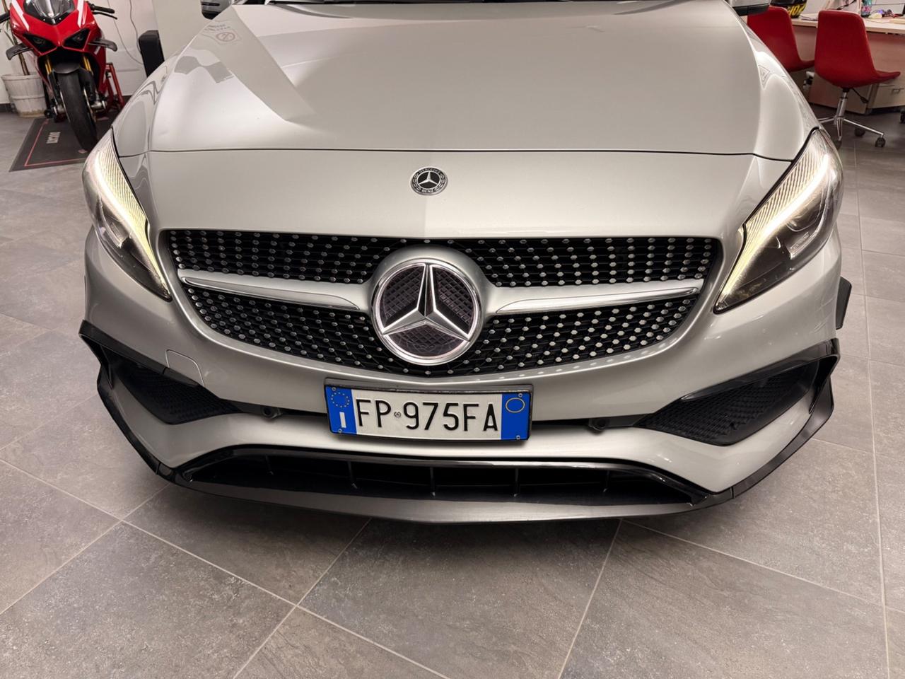 Mercedes-benz A 200 d Automatic Premium