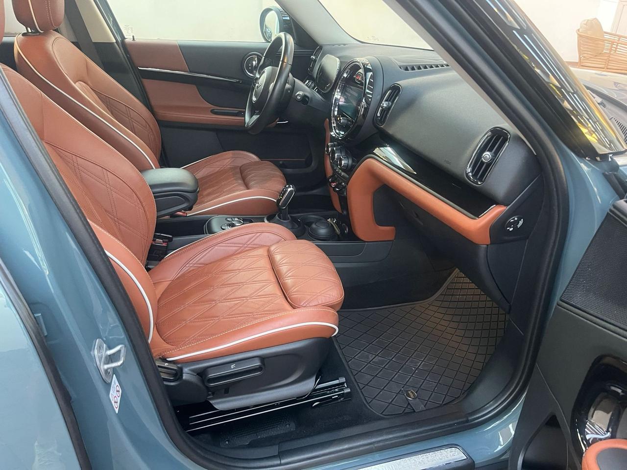 Mini Cooper Countryman Mini 1.5 Cooper Essential Countryman