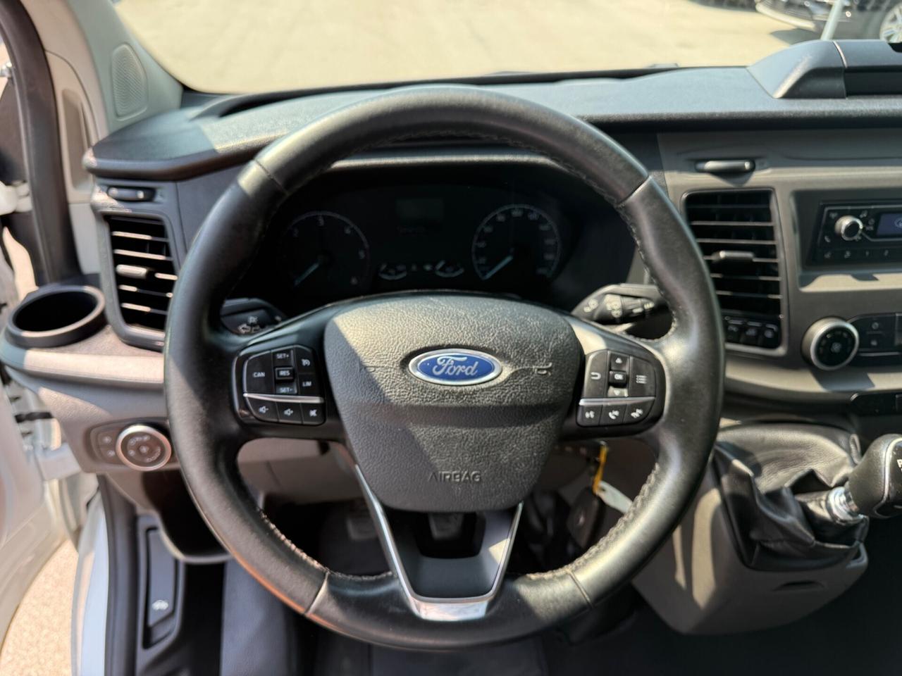 Ford Transit Custom 300 2.0 170 Furgone Tetto Alto Titanium