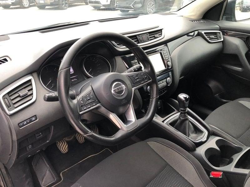 Nissan Qashqai II 2017 1.6 dci N-Connecta 130 cv autocarro