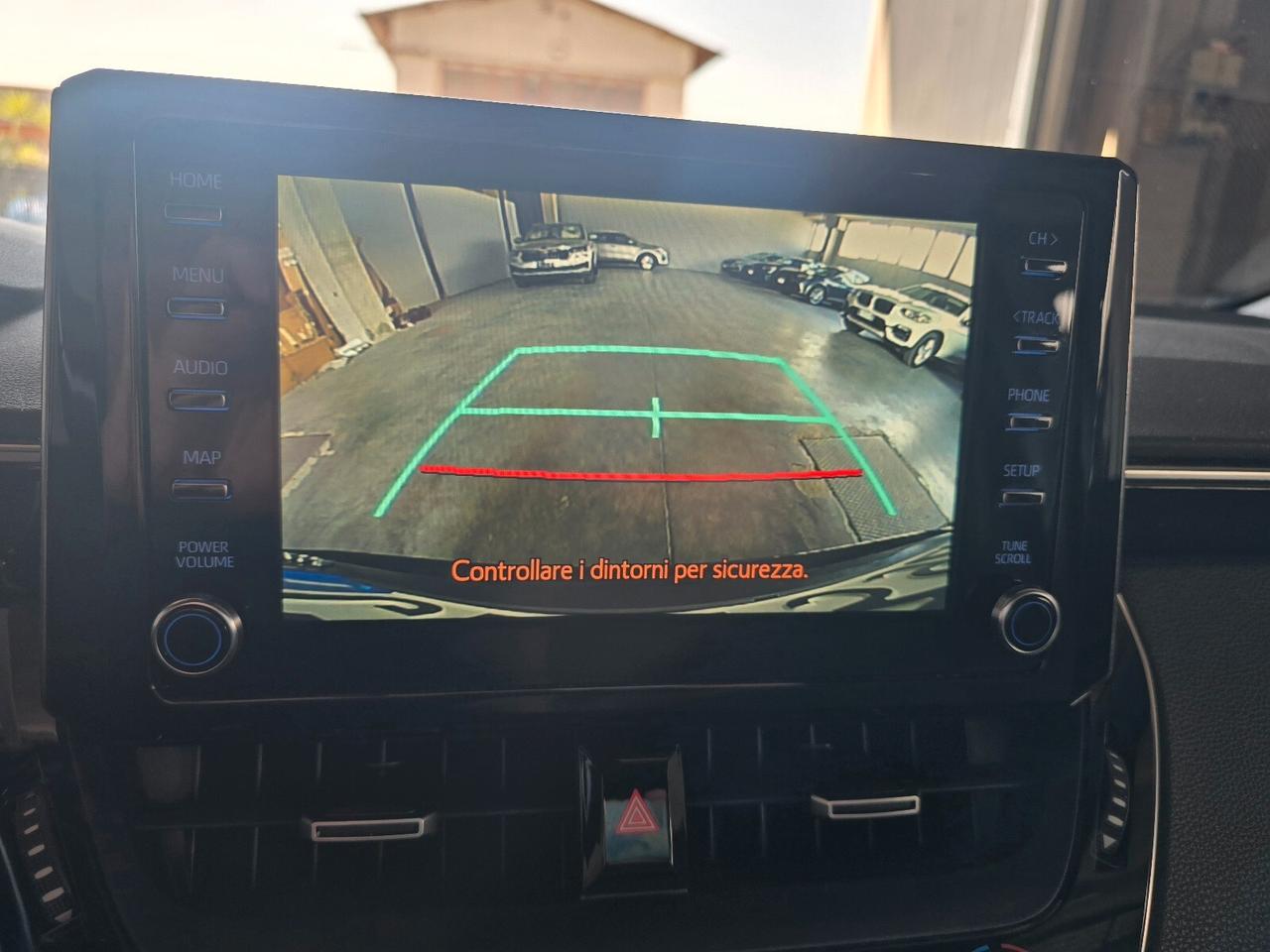 Toyota Corolla Touring Sports 1.8 Hybrid Business