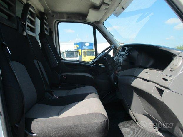 Iveco Daily 35S15 2.3 150CV EURO 5 FURGONE+ PEDANA