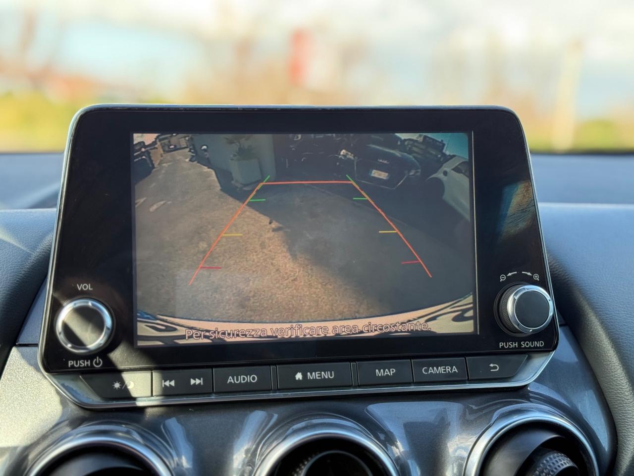 Nissan Juke 1.0 DIG-T 117cv N-Connecta