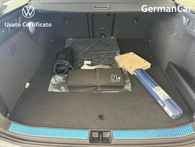 Volkswagen Passat 1.5 tsi ehybrid business 204cv d