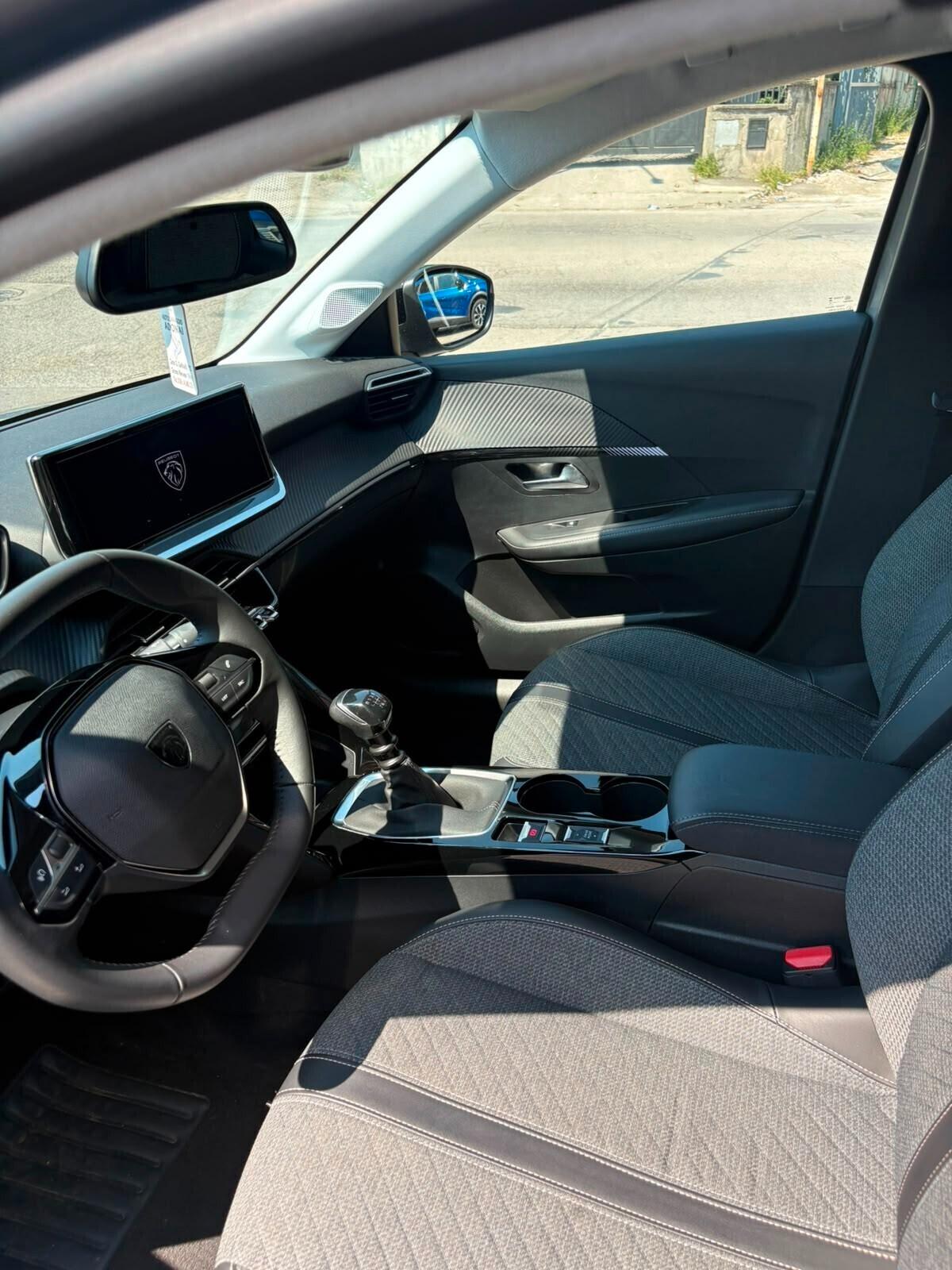 Peugeot 208 PureTech 100 Stop&Start 5 porte Allure