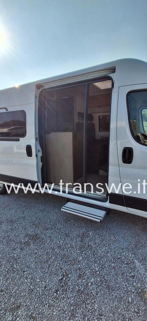 Bürstner Papilon PC 6.0 van con letto matrimoniale in coda