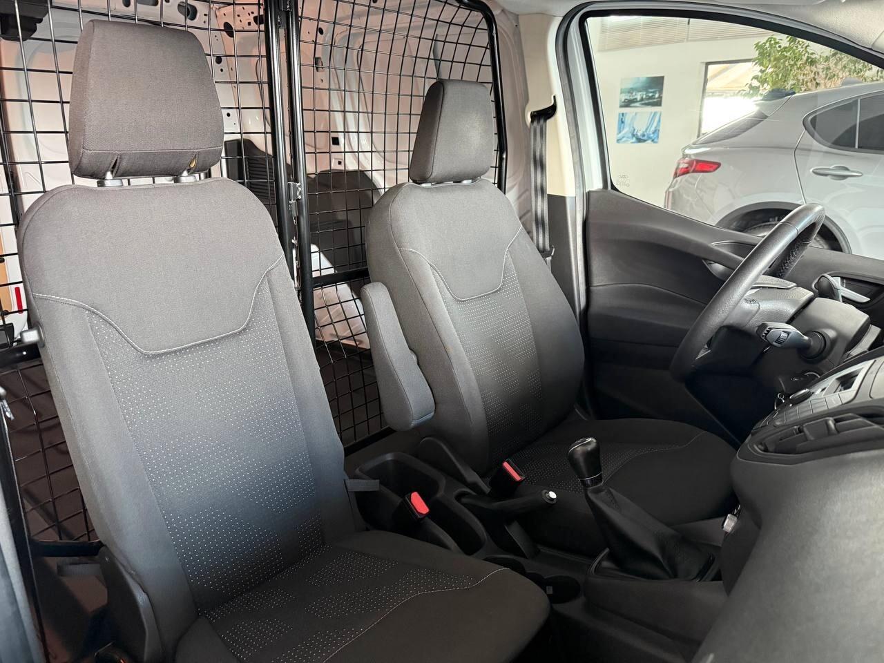 Ford Transit Courier 1.5 TDCi 75CV "OK NEOPATENTATI"