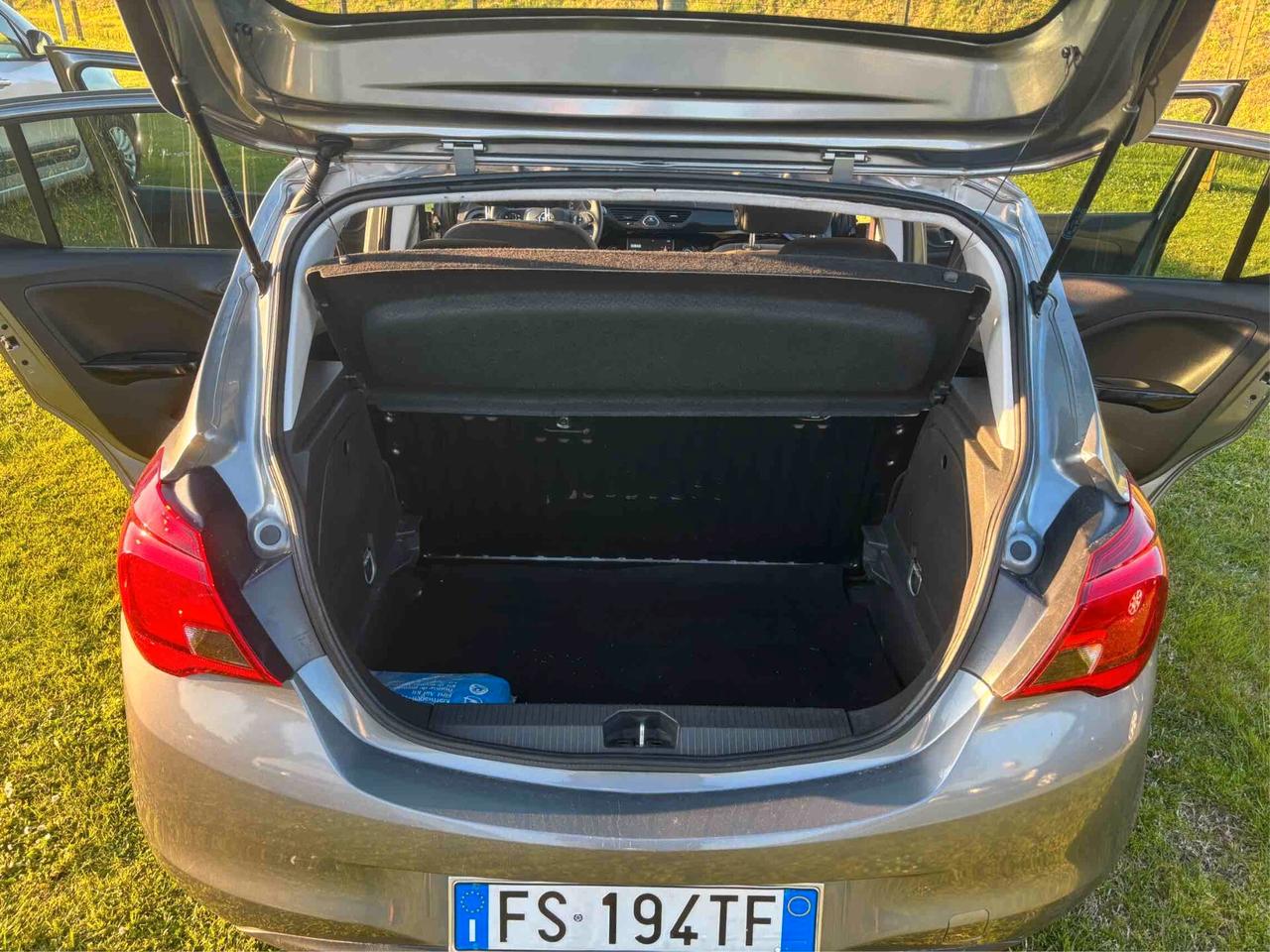 Opel Corsa 1.4 90CV GPL Tech 5 porte