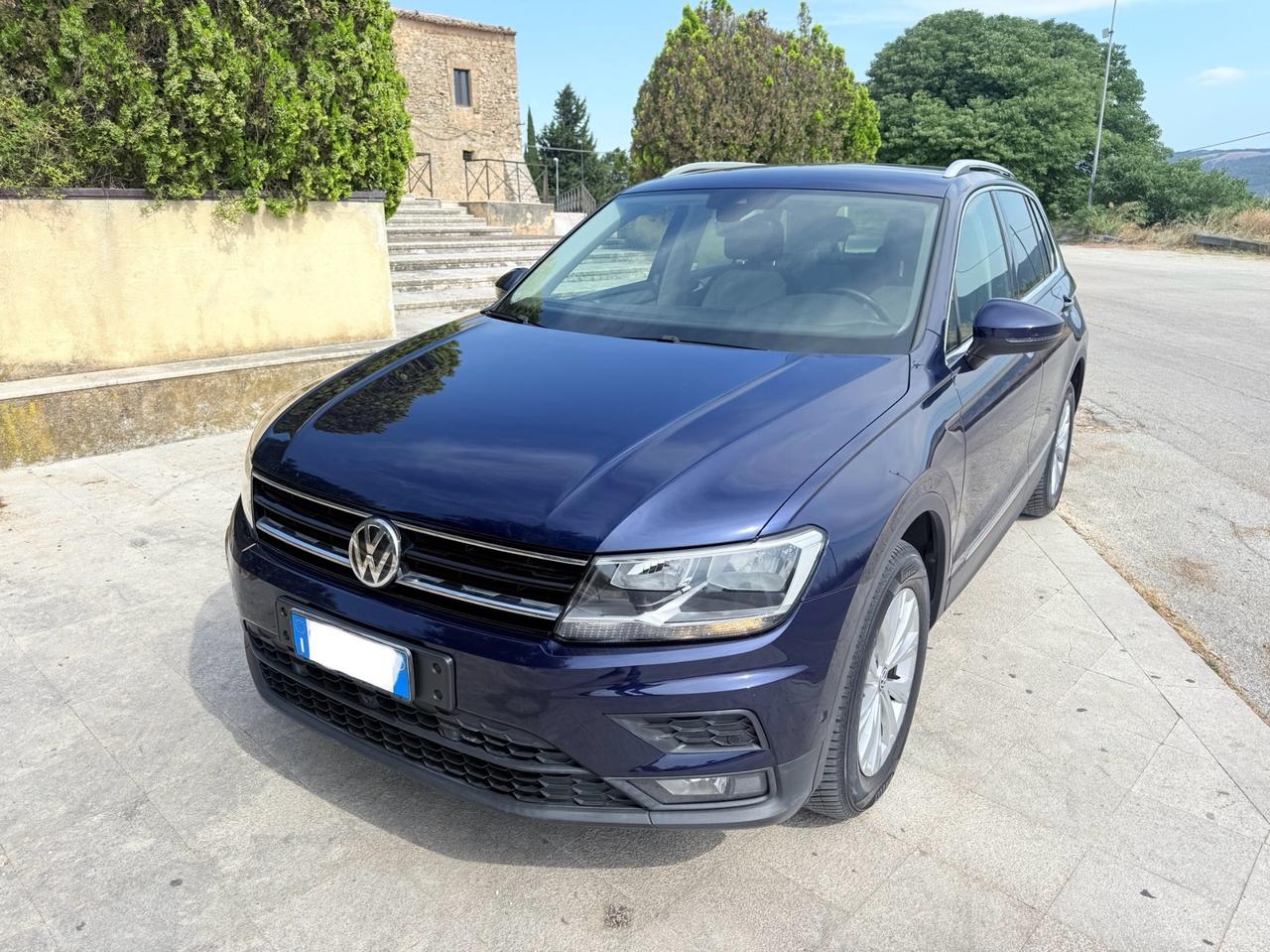Volkswagen Tiguan 2.0 TDI SCR DSG 4MOTION Business BMT