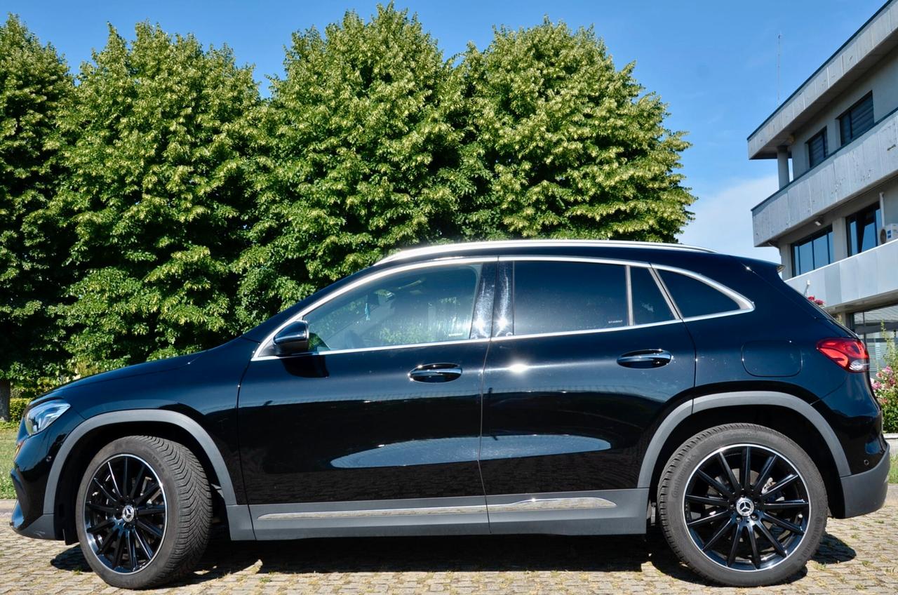 MERCEDES-BENZ GLA 250 PHEV PLUG IN (eq-power) PREMIUM 218cv AUTO, GARANZIA MERCEDES, UFF ITALIANA, SERVICE MERCEDES, LUCI AMBIENTE, FULL LED, RETROCAMERA, 20", PERMUTE