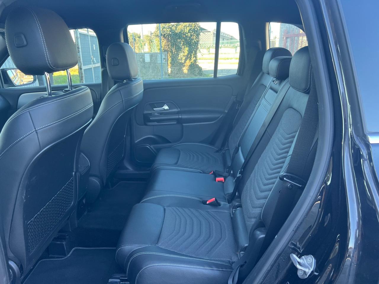 Mercedes-benz GLB 200 d 150cv Business FINANZIABILE