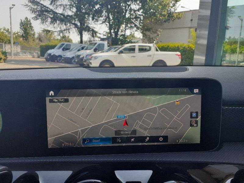 Mercedes-Benz Classe A A 180 d Automatic Premium CERCHI 19" AMG KM CERTIFICATI