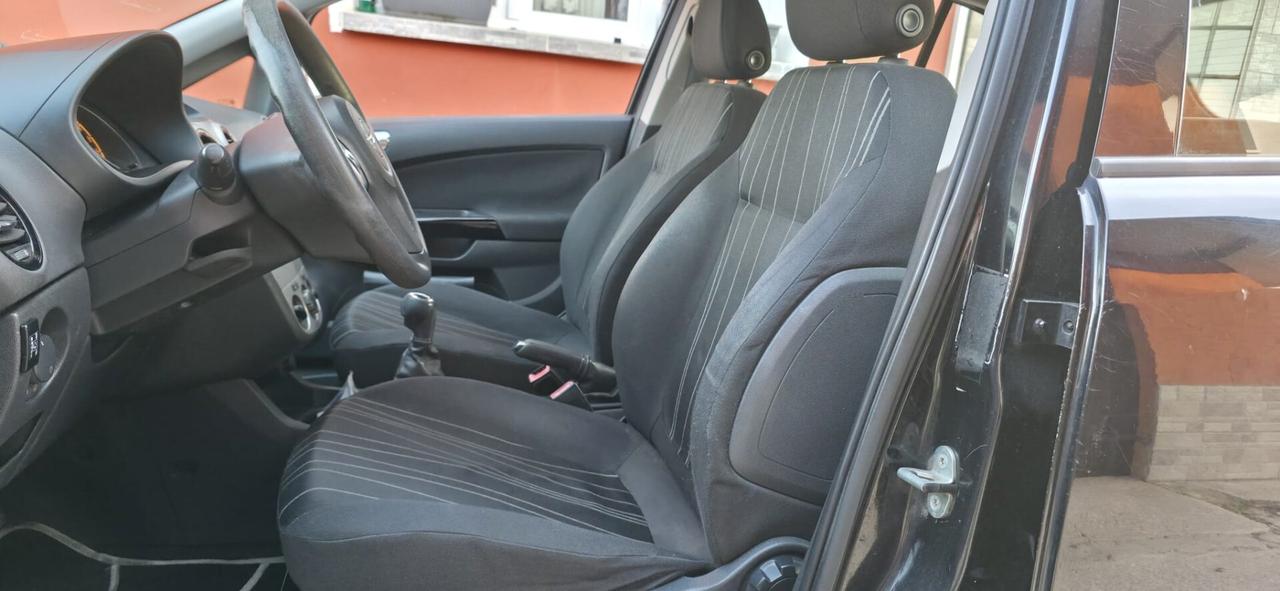 Opel Corsa 1.2 80CV 5 porte GPL-TECH Club neopatentati