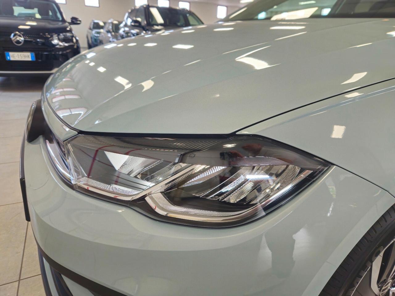 Volkswagen Polo Young 1.0 80CV
