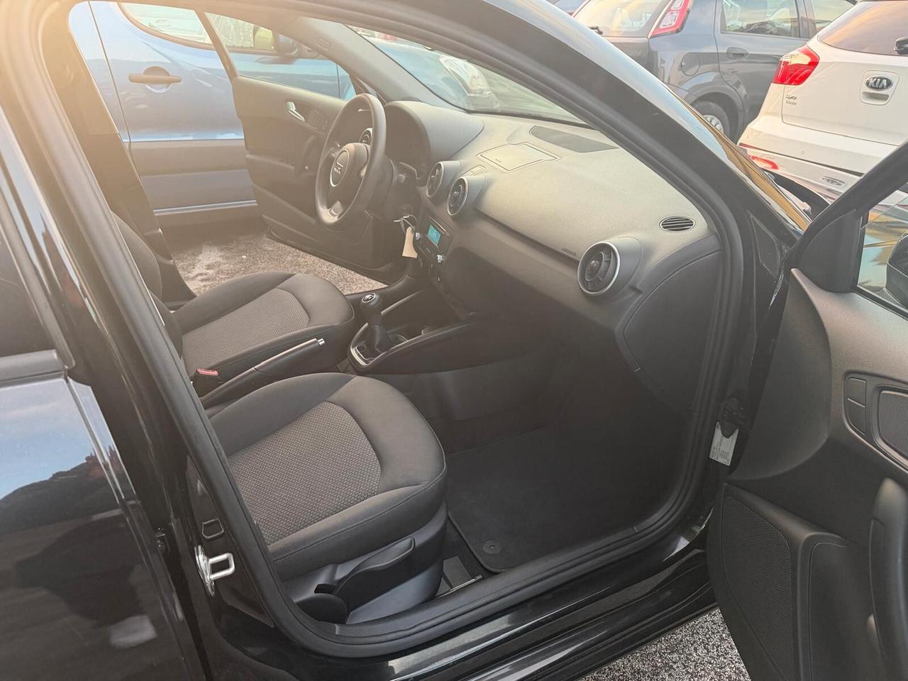 Audi A1 1.0 TFSI ultra Admired